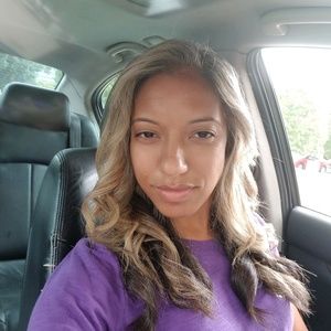 Meet your Posher, Dionne